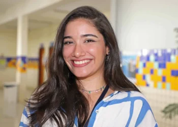 Professora empossada em concurso Patrícia Marinho comemora a conquista do cargo público e ressalta o papel essencial do servidor na aproximação do Estado com a população (Foto: Aldemar Ribeiro/Governo do Tocantins)