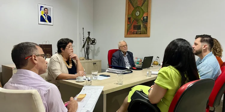 Secult e representantes do Programa Fazendo Justiça discutem parcerias para inclusão cultural no sistema prisional e socioeducativo