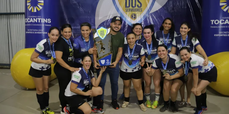 Governo do Tocantins premia os campeões do futsal e voleibol da regional de Palmas dos Jogos dos Servidores