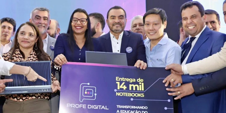 No Dia dos Professores, Governo do Tocantins destaca valorização profissional e investimentos em benefício dos mais de 12 mil docentes da rede estadual