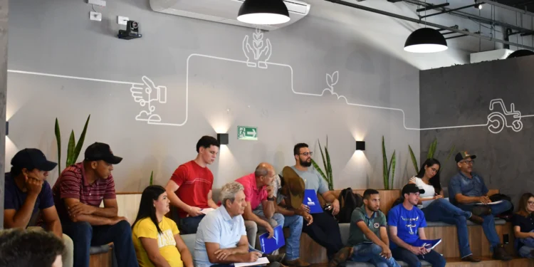 Adapec realiza curso para aplicadores de vacina contra a Brucelose