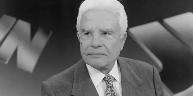 Morre aos 97 anos o jornalista Cid Moreira