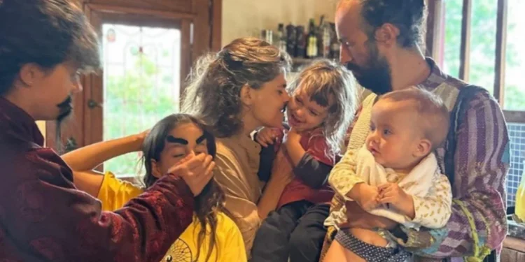 Filha de Ana Maria Braga publica fotos da família e web reage à “vida simples”