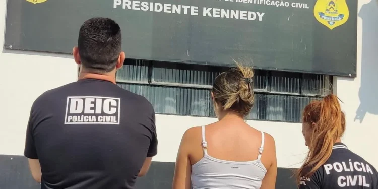 Mulher investigada por praticar mais de 20 crimes de estelionato é presa pela Polícia Civil no interior do Estado