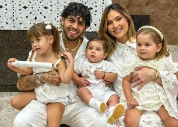 Virginia Fonseca mostrou em suas redes sociais o início do processo de desfralde da filha mais velha • Instagram/Virginia Fonseca