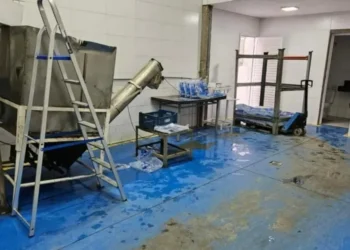 Fábrica clandestina de gelo fica em Capão da Canoa, no litoral do Rio Grande do Sul • Divulgação/MP-RS