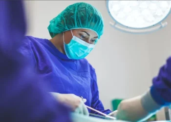 Transmissão de HIV por transplante de órgãos é raro, segundo infectologista • Foto: Artur Tumasjan/Unsplash