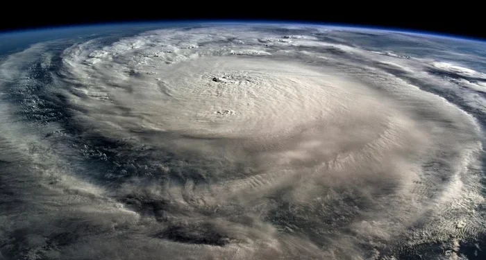 Por quê furacões são tão comuns nos EUA e ciclones são raros no Brasil