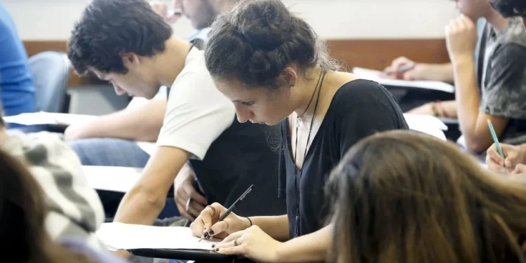 Redação do Enem: aprenda a estrutura nota mil