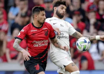 Corinthians e Athletico-PR se enfrentam pelo Brasileirão • Agência Corinthians