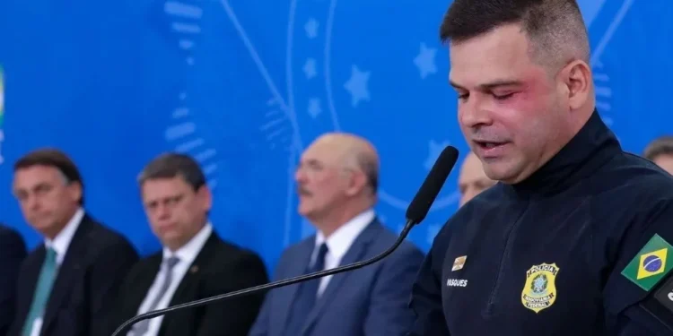 Juiz determina depoimento de Bolsonaro em processo contra Silvinei