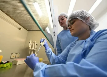 Fiocruz irá fazer estudo de vacina da hanseniase (3) • Gutemberg Brito