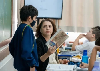 O Dia do Professor é celebrado em 15 de outubro • Lucas Fermin/SEED-PR