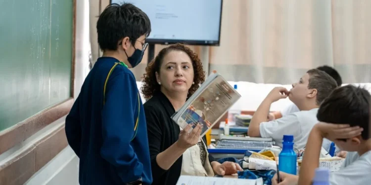 Dia do Professor: 10 mensagens inspiradoras para compartilhar no 15 de outubro