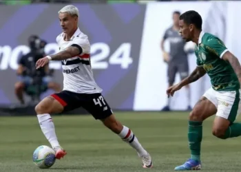 Ferreirinha em duelo diante do Palmeiras • Rubens Chiri/saopaulofcnet