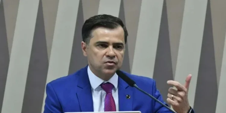 Sandoval Feitosa considera cassação da concessão da Enel como medida extrema, dizem interlocutores