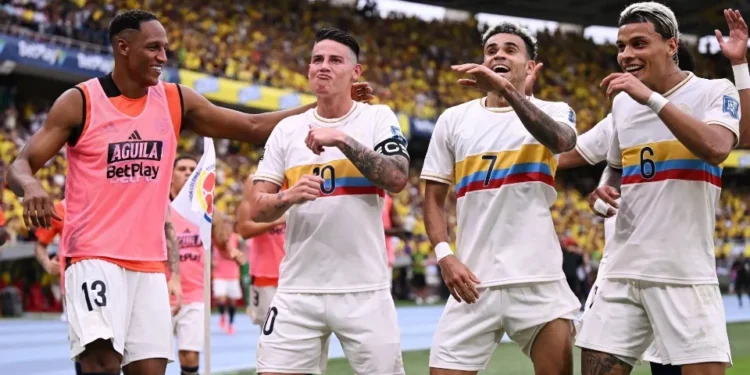 Eliminatórias: Colômbia goleia Chile e frustra planos do Brasil