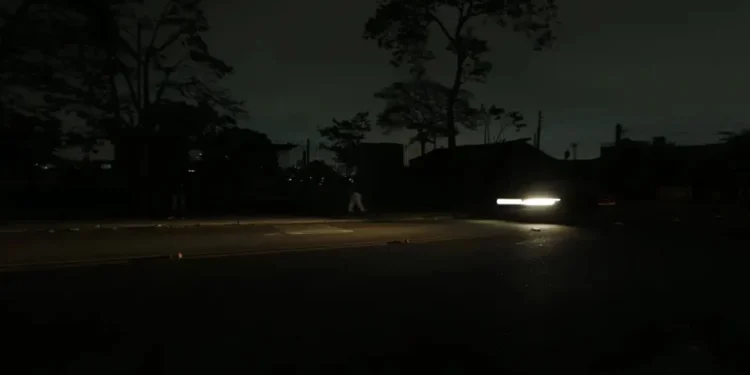 Apagão em SP: 100 mil clientes seguem sem energia, diz Enel