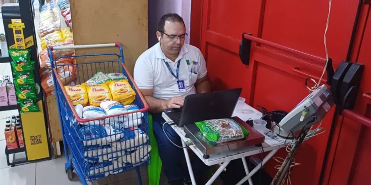 Agência de Metrologia realiza Operação Cesta Básica e encontra irregularidades em produtos pré-medidos