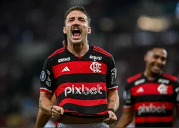 Léo Ortiz custou mais de R$ 35 milhões aos cofres do Flamengo • Reprodução/Conmebol