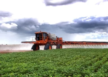 Planalto dá aval para plano que substituirá agrotóxicos considerados perigosos