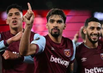 Paquetá comemora gol contra o Olympiacos • Divulgação: UEFA