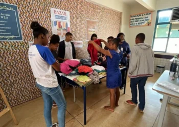 Bazar solidário é realizado na Escola Estadual de Tempo Integral Deoclides Muniz, em Almas - Foto: Crédito: Divulgação Seduc/Governo do Tocantins file_download