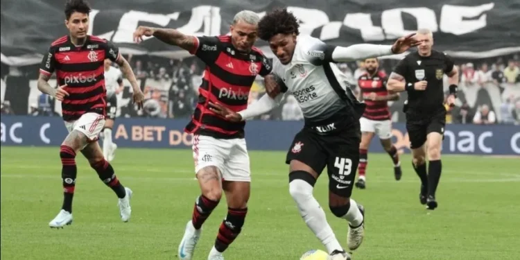 Copa do Brasil: Flamengo segura vantagem, empata com Corinthians e vai à final