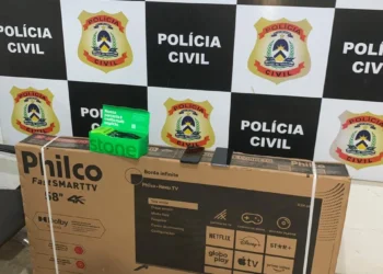Aparelho de TV foi recuperado pela Polícia Civil na casa do investigado Foto -Crédito -DICOM SSP TO