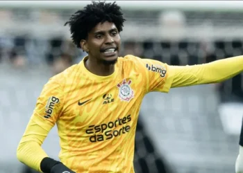Goleiro Hugo em jogo entre Corinthians e Flamengo na Neo Química Arena pela Copa do Brasil • Agência Corinthians