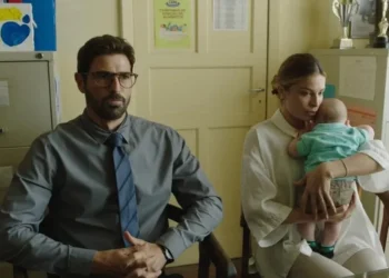 Reynaldo Gianecchini e Grazi Massafera estrelam "Uma Família Feliz" • Divulgação/Pandora Filmes