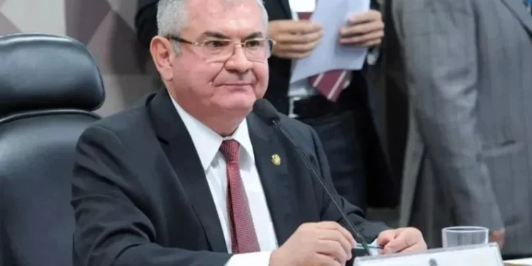 Relator do Orçamento espera aprovação de projeto sobre emendas até metade de novembro