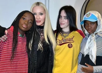 Madonna leva filhas em show de Billie Eilish • Instagram/Madonna