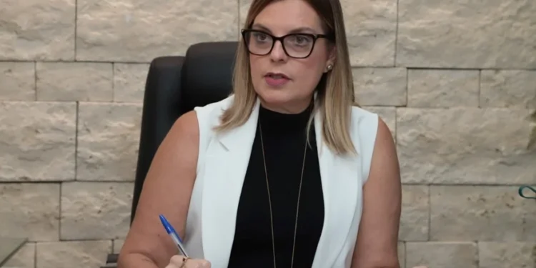 Claudia Lelis propõe 18 emendas para impulsionar obras, recuperar rodovias e alavancar turismo nas regiões Sul e Sudeste