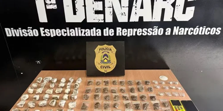 Motorista é preso por suspeita de fazer delivery de drogas e oferecer variedades de maconha