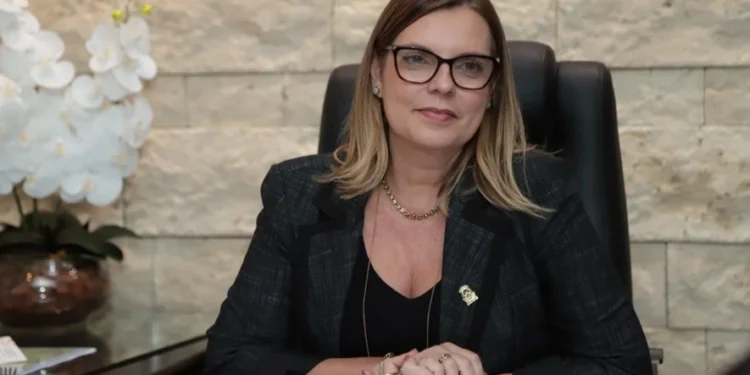 Aleto aprova Lei de Claudia Lelis que prevê acessibilidade em braille em repartições públicas e privadas no Tocantins