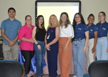 apontaram todas as ferramentas do Procon e seus deveres perante o consumidor, como também se aprofundaram nos direitos dos consumidores, garantindo um amplo conhecimento para os alunos presentes. - Foto: Ascom Procon/Governo do Tocantins