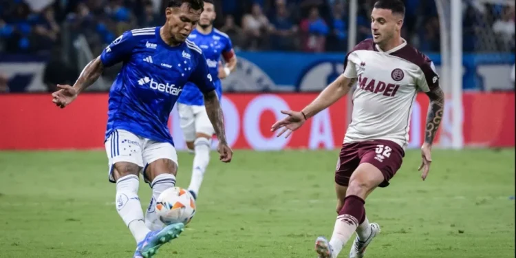 Sul-Americana: Cruzeiro cede empate ao Lanús e não abre vantagem na semifinal