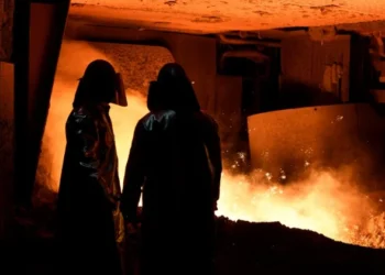 A expectativa do Inda é que as vendas dos distribuidores em outubro somem 343,5 mil toneladas • Foto: Reuters/Fabian Bimmer