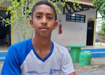 Aluno Henrique foi premiado numa das olimpíadas mais importantes do país - Foto: Divulgação/Seduc/Governo do Tocantins file_download