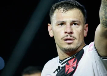 Hugo Moura comemora gol do Vasco sobre o Cuiabá • Matheus Lima/Vasco