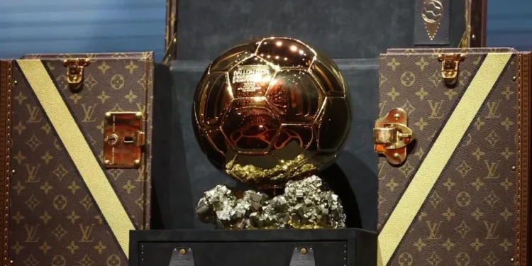 Bola de Ouro da revista France Football • Foto: Pascal Le Segretain/Getty Images