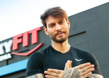 De acordo com ele, na época em que fechou o primeiro contrato só haviam duas unidades da Skyfit no interior de São Paulo; hoje, segundo o site da rede, já existem mais de 400 franquias no Brasil • Instagram/Skyfit Academias