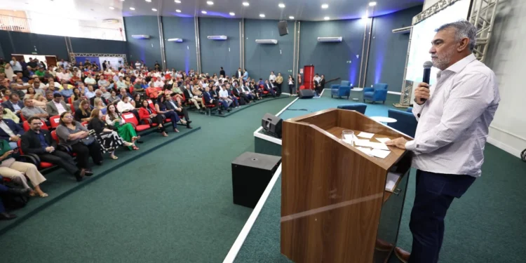 Entidade municipalista manifesta apoio à PEC que amplia o percentual atual do orçamento para emendas em 0,23%