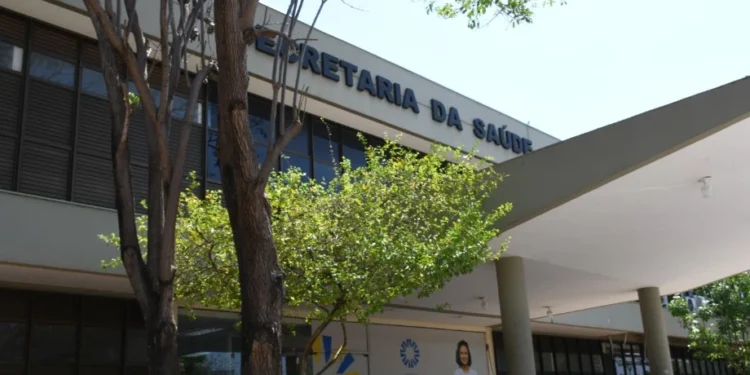 Governo do Tocantins faz chamamento para contratar médicos pediatras