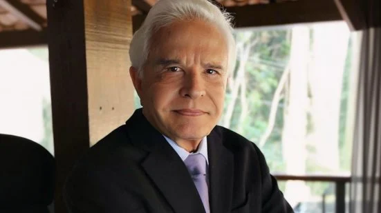 Cid Moreira: conheça a trajetória do locutor e jornalista