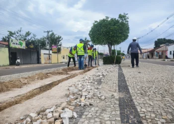 Obra de modernização e ampliação do parque de iluminação pública em led segue a todo vapor em Miracema do Tocantins