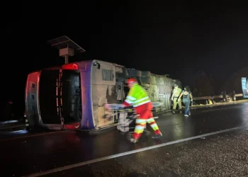 Equipe multiprofissional atendeu vítimas do acidente envolvendo ônibus no sul do estado