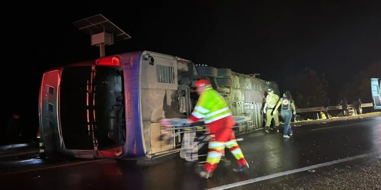 Determinação do governador Wanderlei Barbosa estabelece equipe multiprofissional para atender vítimas de acidente com ônibus em Gurupi