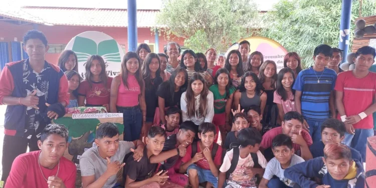 Dia da Consciência Negra é celebrado com roda de conversa em escola Xerente